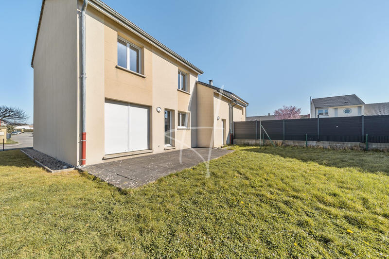 Maison - 120 m² - 6 pièces