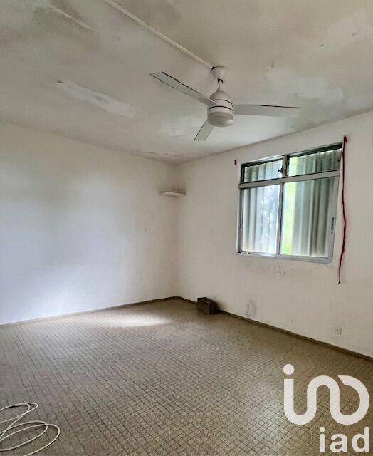 Maison - 200 m² - 5 pièces