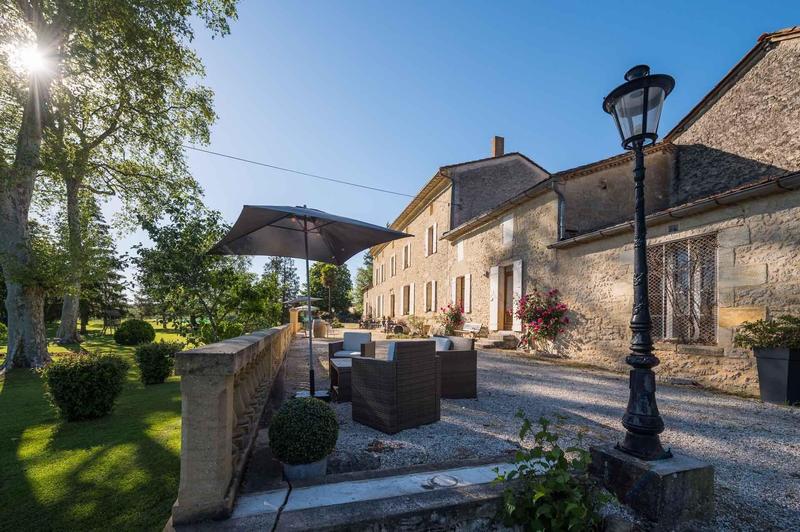 Château - 580 m² - 17 pièces