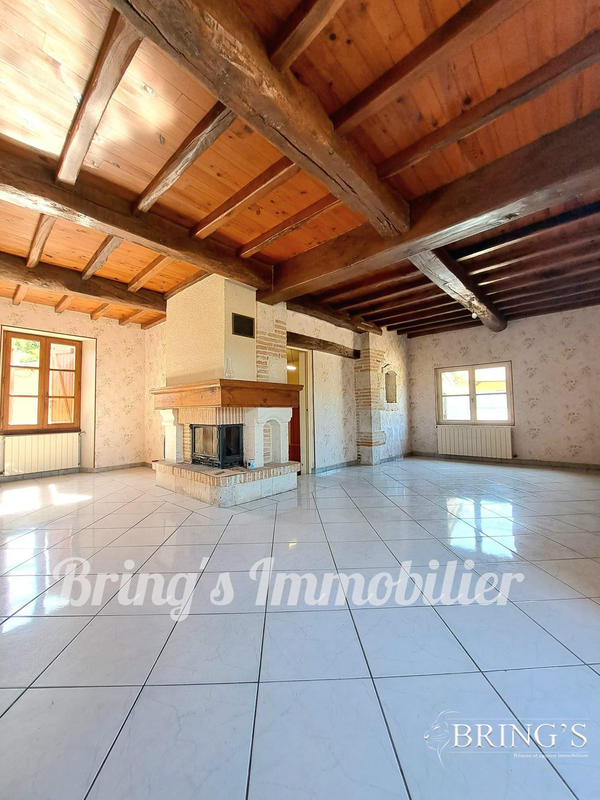 Maison - 117 m² - 8 pièces