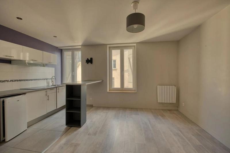 Appartement - 180 m² - 7 pièces