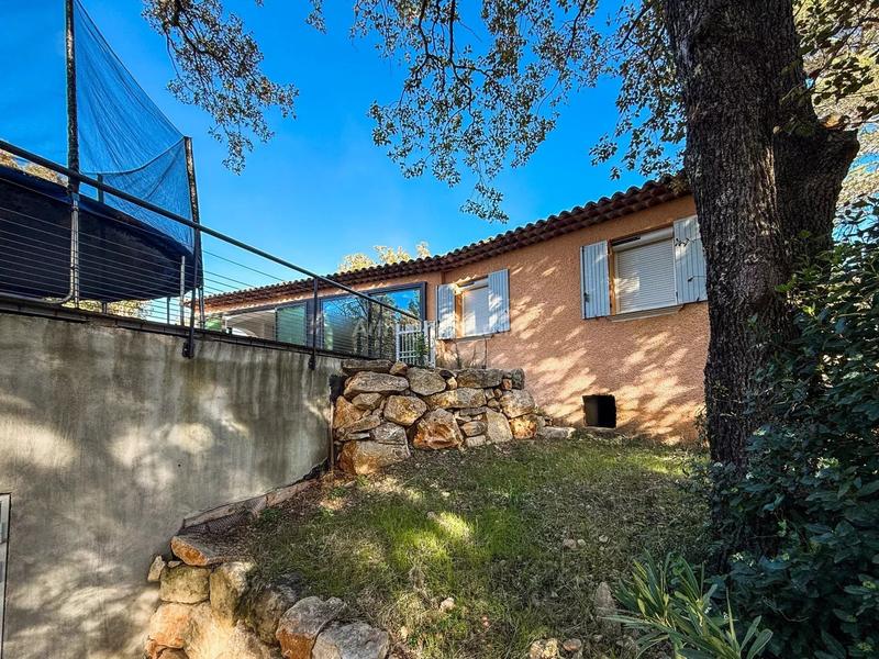 Maison - 174 m² - 5 pièces