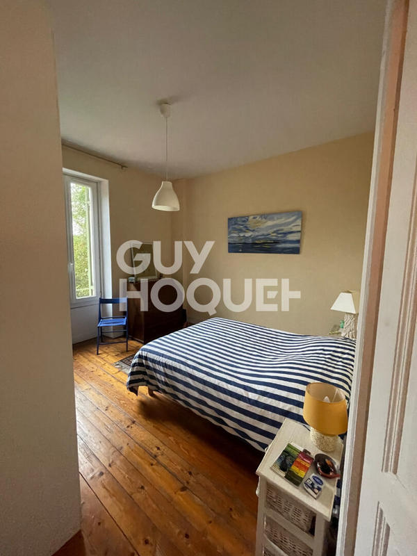 Maison - 179 m² - 8 pièces