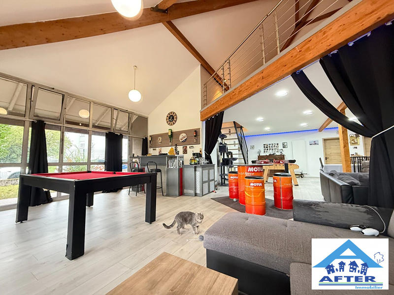 Maison - 284 m² - 7 pièces