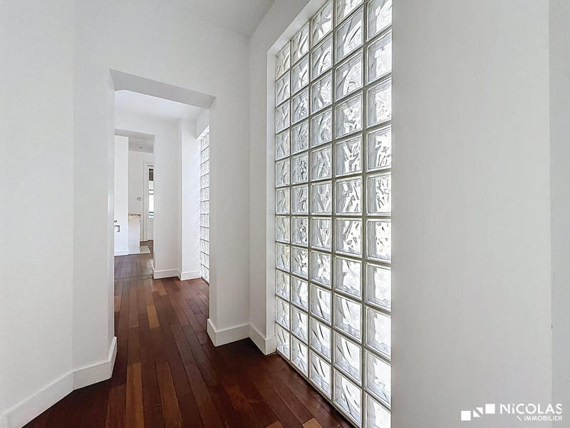 Appartement - 124 m² - 4 pièces