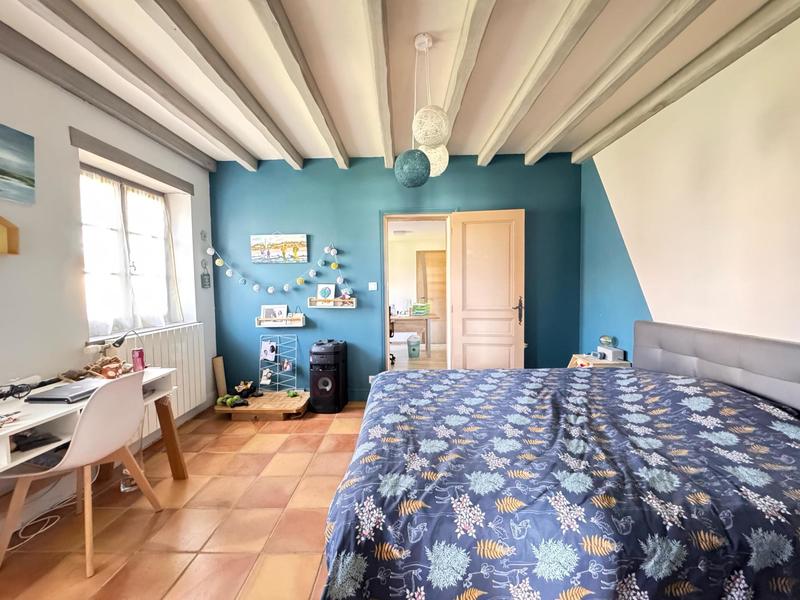 Maison - 258 m² - 9 pièces