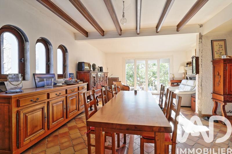Maison - 176 m² - 7 pièces