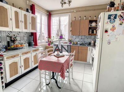 Maison - 113 m² - 6 pièces