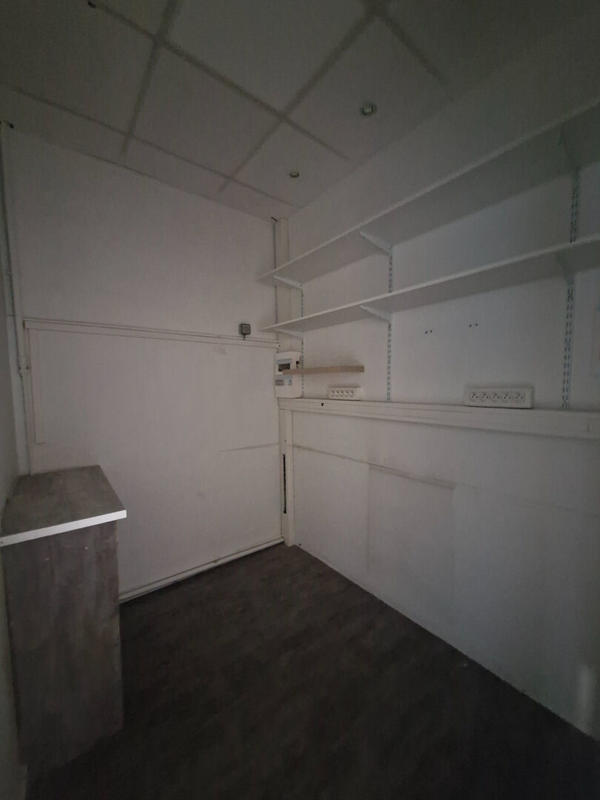 Local commercial - 42 m²