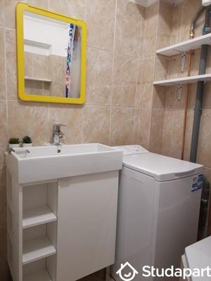 Chambre - 10 m² - 1 pièce