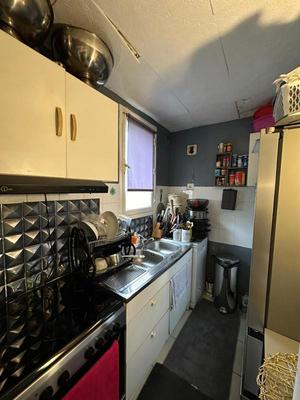 Appartement ancien - 64 m² - 3 pièces