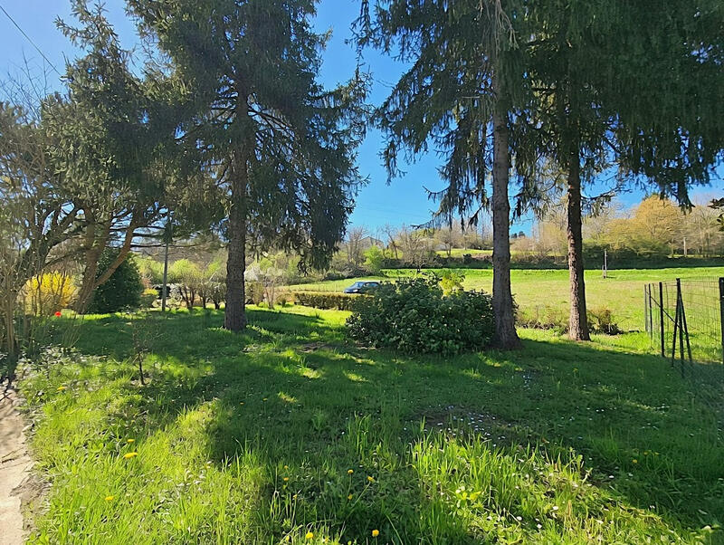 Maison - 92 m² - 5 pièces