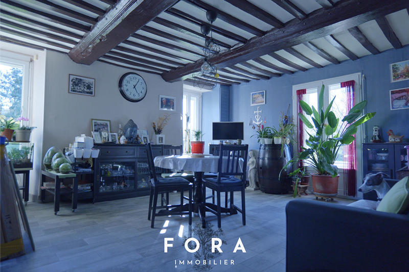 Maison - 102 m² - 5 pièces