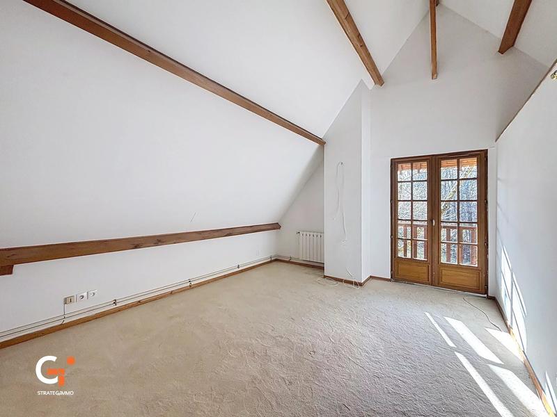 Maison - 148 m² - 7 pièces