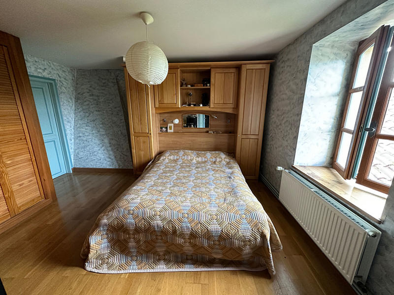 Maison - 184 m² - 5 pièces