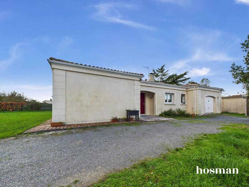 Maison - 210 m² - 5 pièces