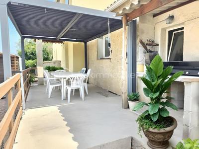 Maison traditionnelle - 124 m² - 6 pièces