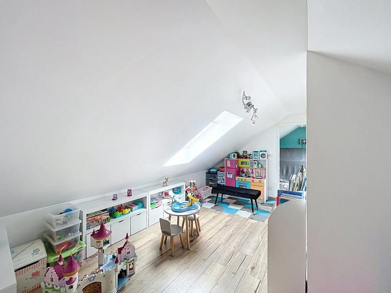 Maison - 130 m² - 7 pièces