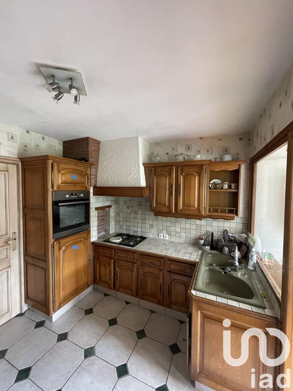 Maison - 92 m² - 5 pièces