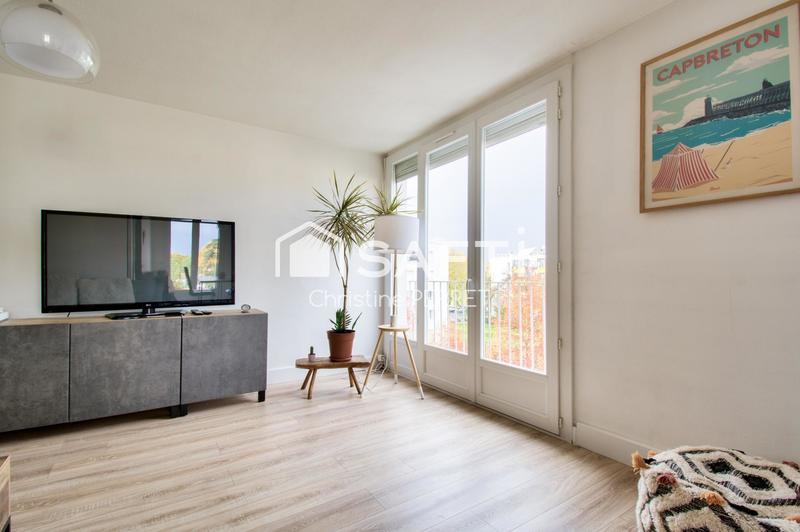 Appartement - 84 m² - 5 pièces