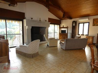 Maison de village - 110 m² - 3 pièces