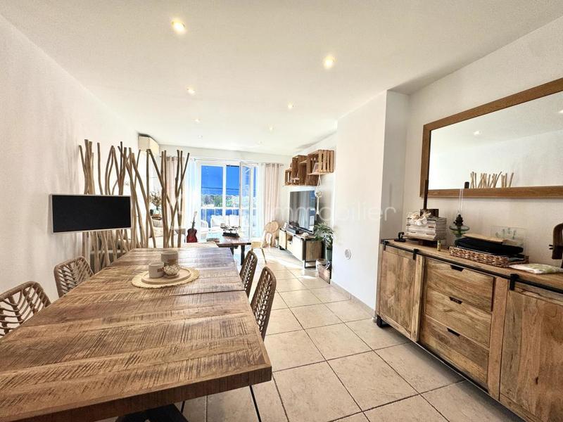 Appartement - 72 m² - 3 pièces