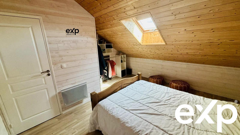 Maison traditionnelle - 127 m² - 6 pièces