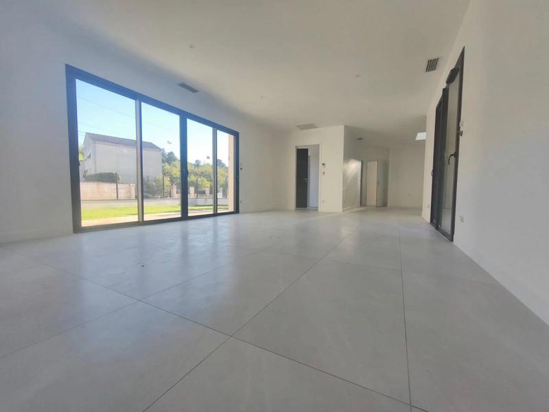 Maison - 131 m² - 4 pièces