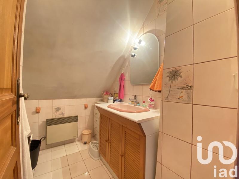 Maison - 200 m² - 8 pièces