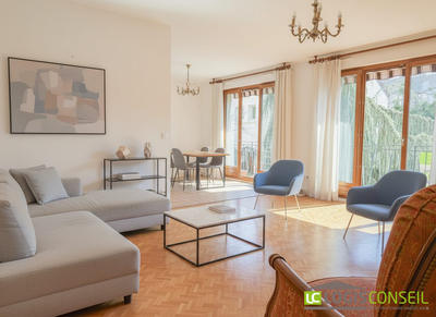 Appartement - 101 m² - 5 pièces