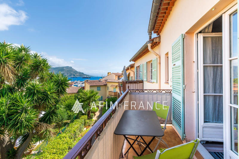 Appartement - 100 m² - 4 pièces