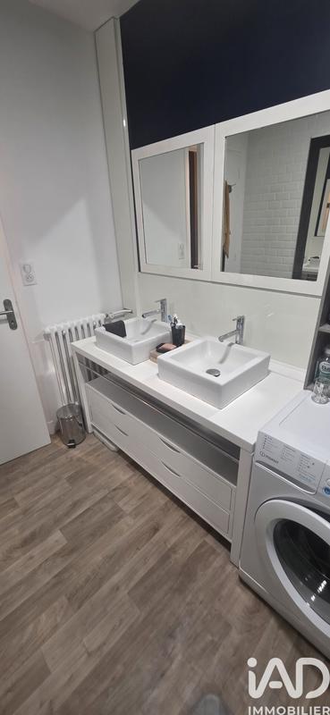 Appartement - 99 m² - 3 pièces