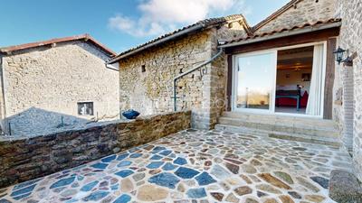 Corps de ferme - 160 m² - 6 pièces