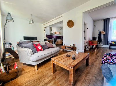 Maison - 110 m² - 7 pièces