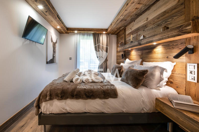 Duplex - 176 m² - 5 pièces