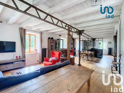 Maison de campagne - 487 m² - 10 pièces