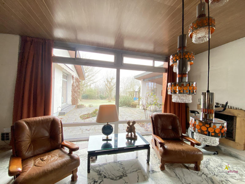 Maison - 223 m² - 7 pièces