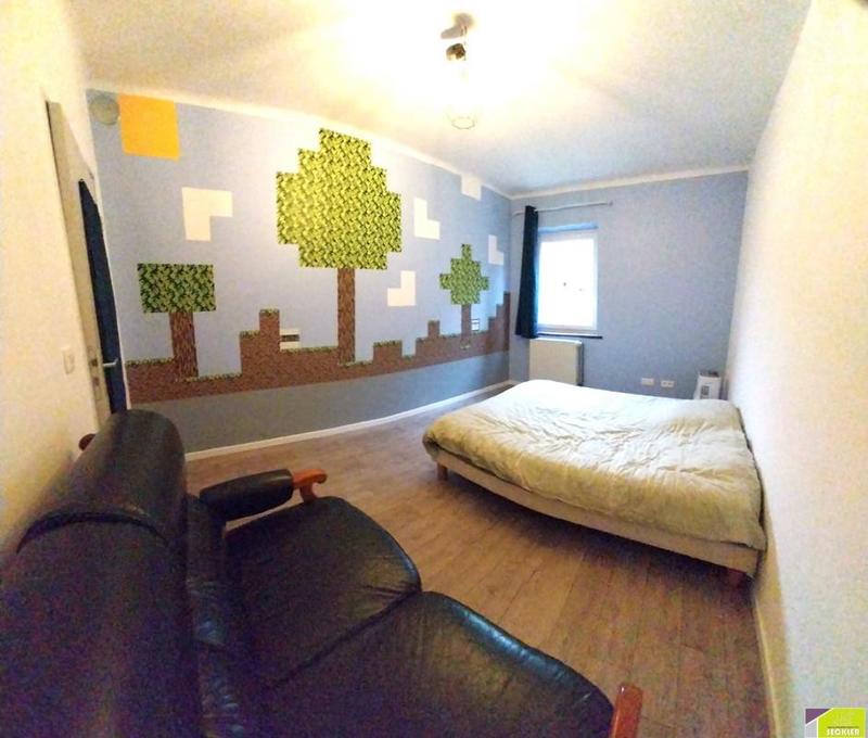 Maison traditionnelle - 122 m² - 7 pièces