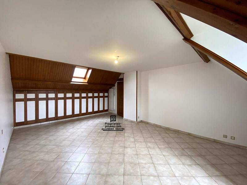 Maison - 180 m² - 7 pièces