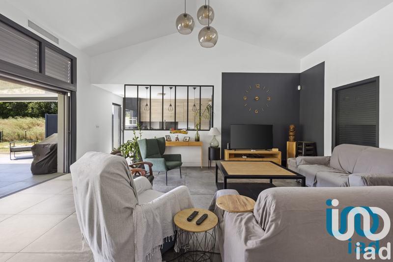 Maison - 160 m² - 6 pièces