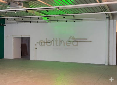 Local commercial - 365 m² - 3 pièces