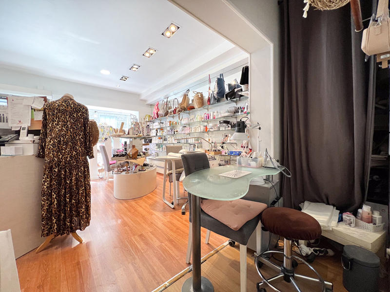 Local commercial - 63 m²