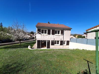 Maison - 140 m² - 6 pièces