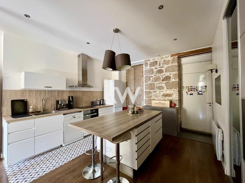 Appartement - 92 m² - 3 pièces