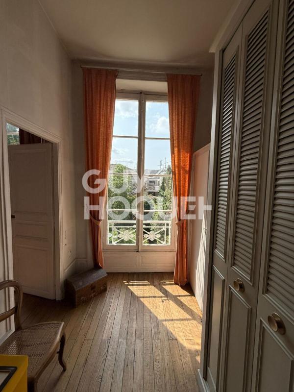 Maison de maîtres - 229 m² - 9 pièces