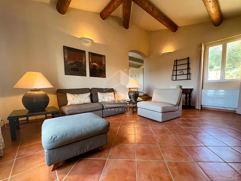 Maison - 172 m² - 8 pièces