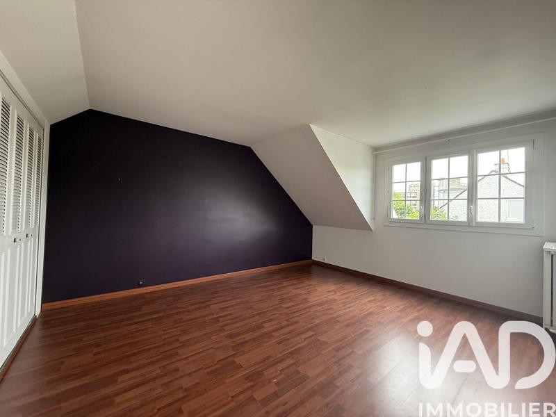 Maison - 171 m² - 7 pièces