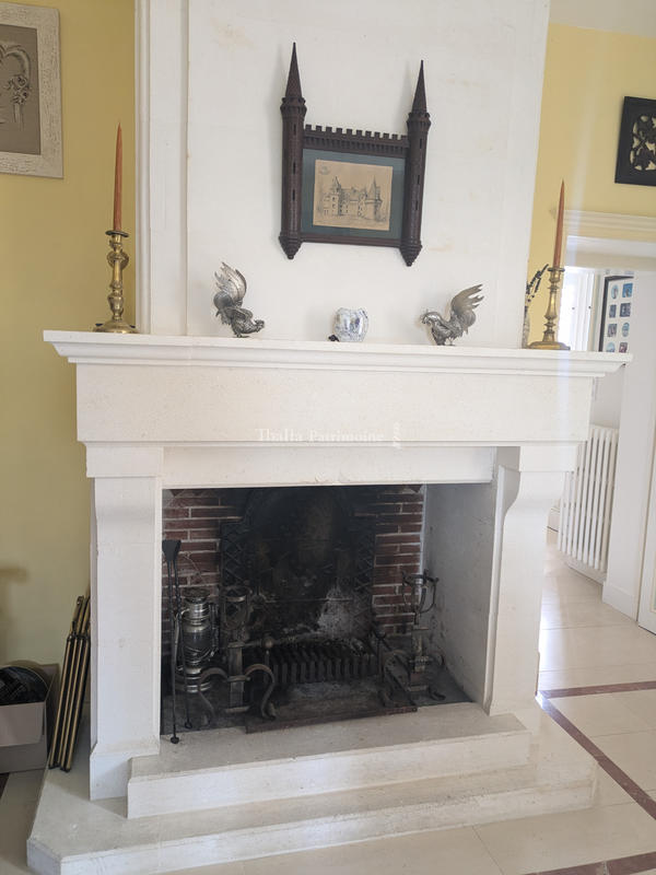 Maison - 278 m² - 12 pièces