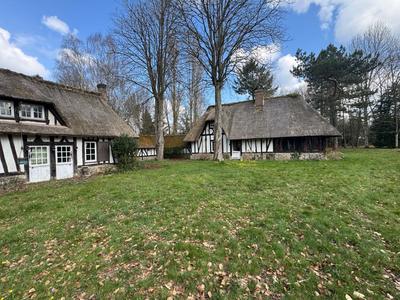 Maison - 178 m² - 8 pièces