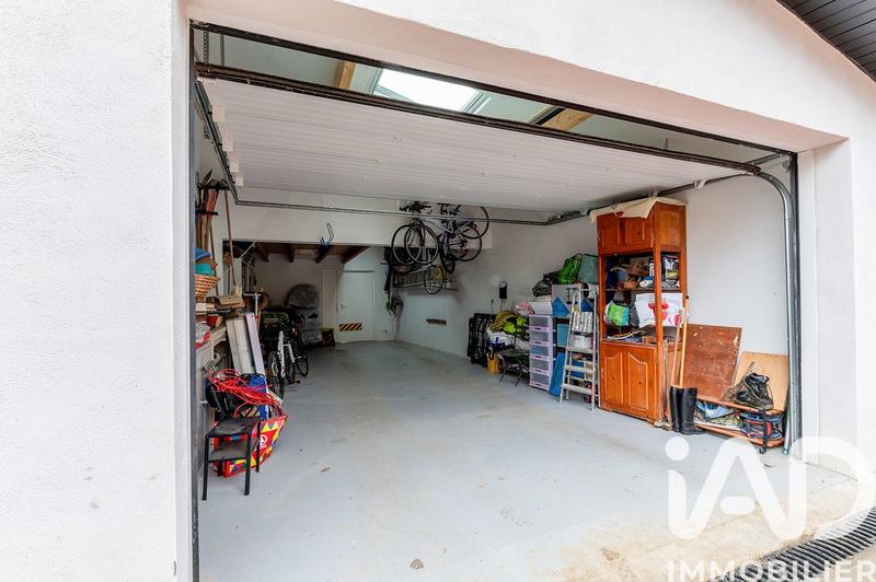 Maison - 282 m² - 8 pièces